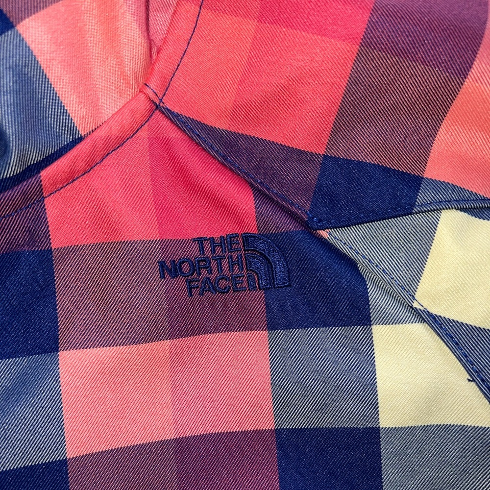 The North Face Softshell Jacket - image 8